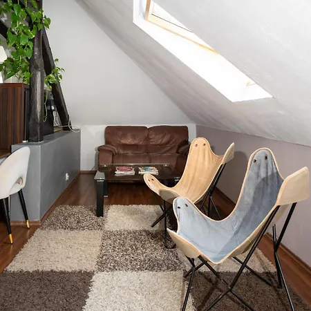 12: Fuer Reisende Durch *